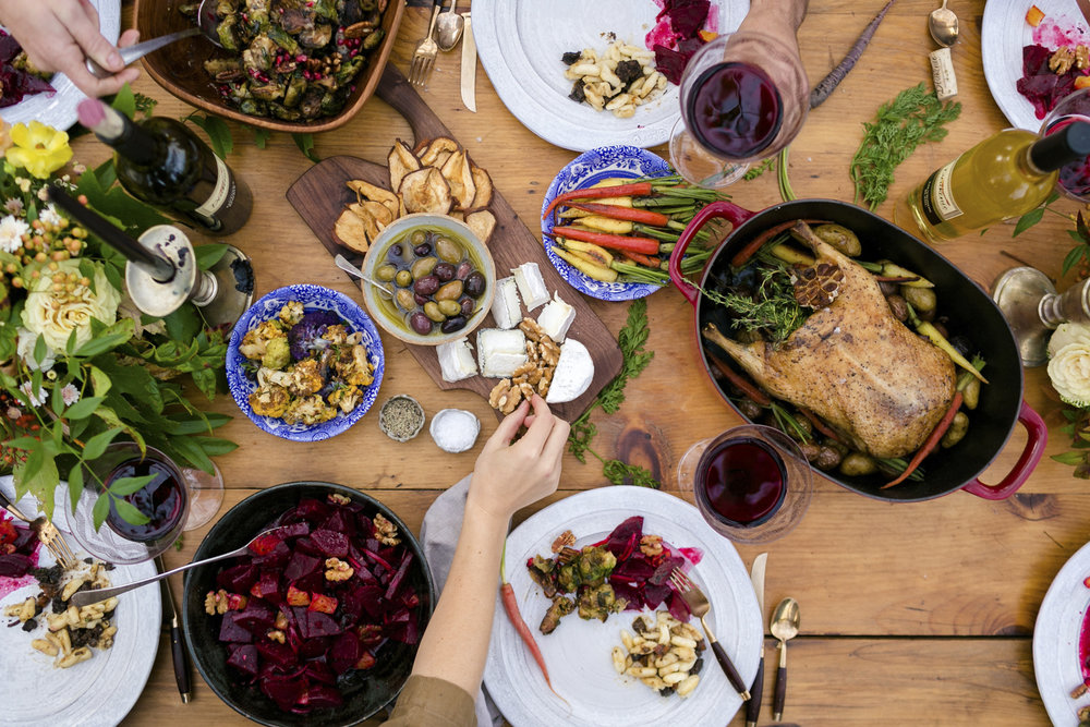 Home For The Holidays: Thanksgiving Hosting Tips